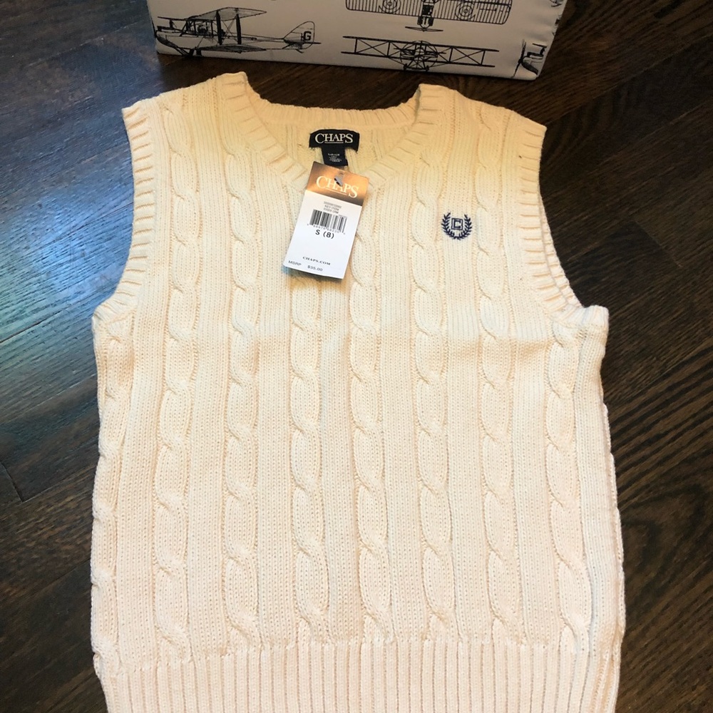 ⭐️3/$15 Chaps Boys Sweater vest
